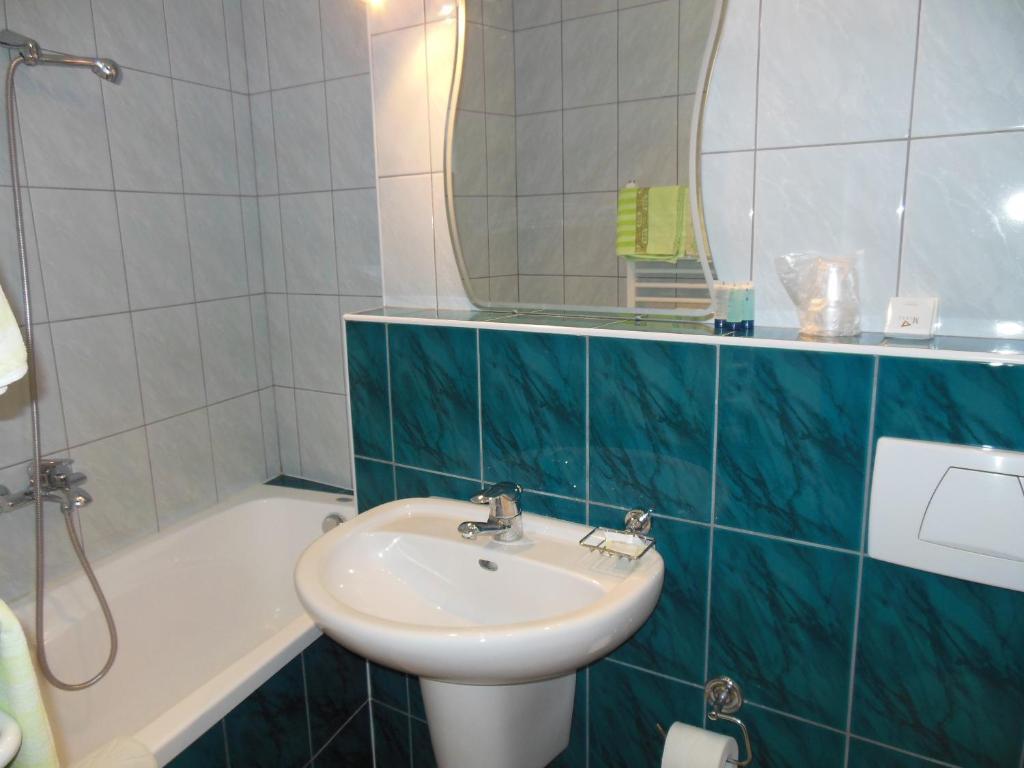 Hotel Pekin Wladyslawowo Room photo